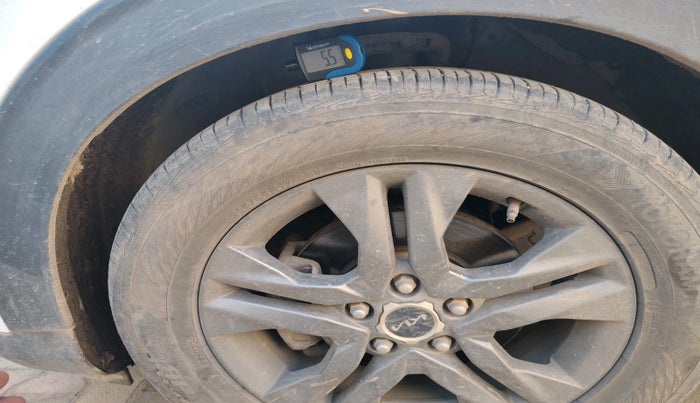 2023 KIA CARENS PRESTIGE 1.5 DIESEL IMT 7 STR, Diesel, Manual, 23,886 km, tyre