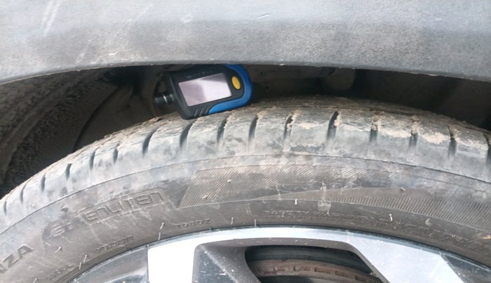 2022 Hyundai ALCAZAR 1.5 SIGNATURE (O) AT 7STR, Diesel, Automatic, 1,09,799 km, tyre