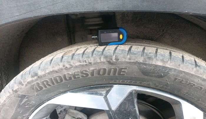 2022 Hyundai ALCAZAR 1.5 SIGNATURE (O) AT 7STR, Diesel, Automatic, 1,09,799 km, tyre