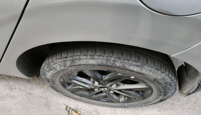 2019 Hyundai GRAND I10 NIOS SPORTZ AMT 1.2 KAPPA VTVT, Petrol, Automatic, 77,327 km, tyre