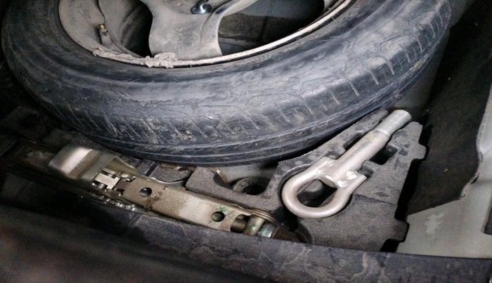 2022 Tata TIGOR XZ PLUS CNG, Petrol, Manual, 42,738 km, tyre