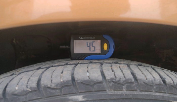 2016 Hyundai Grand i10 ASTA (O) AT 1.2 KAPPA VTVT, Petrol, Automatic, 32,141 km, tyre