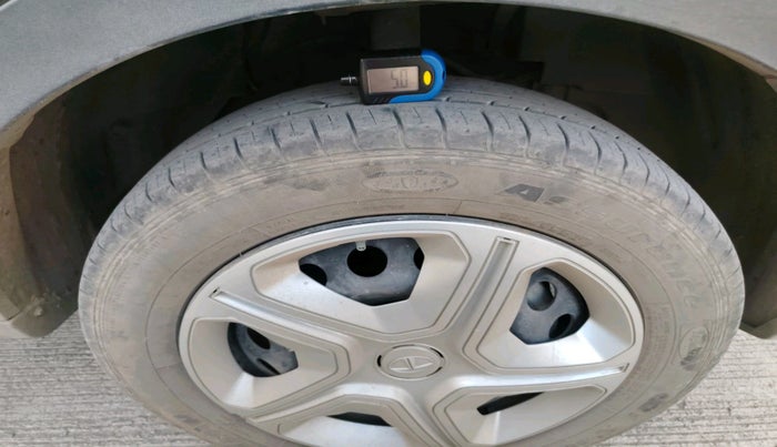 2021 Tata NEXON XM SUNROOF PETROL, Petrol, Manual, 35,007 km, tyre