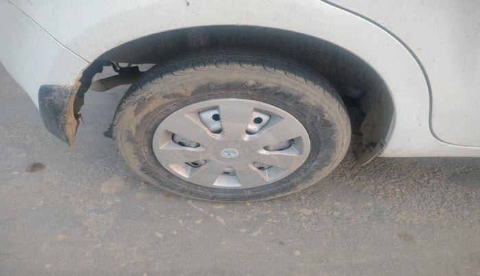 2021 Maruti New Wagon-R LXI CNG 1.0, CNG, Manual, 97,447 km, tyre