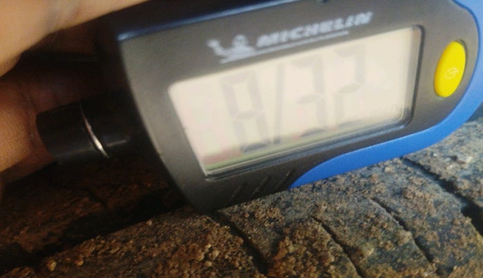 2019 Mahindra MARAZZO M6 8 STR, Diesel, Manual, 97,172 km, tyre