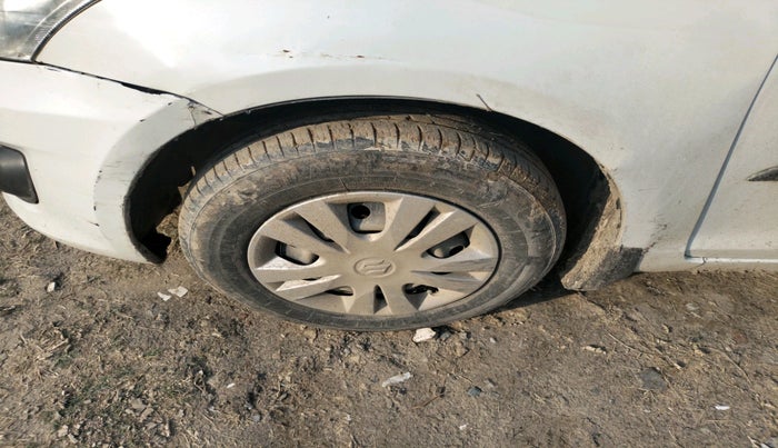 2013 Maruti Swift Dzire VXI, Petrol, Manual, 81,808 km, tyre