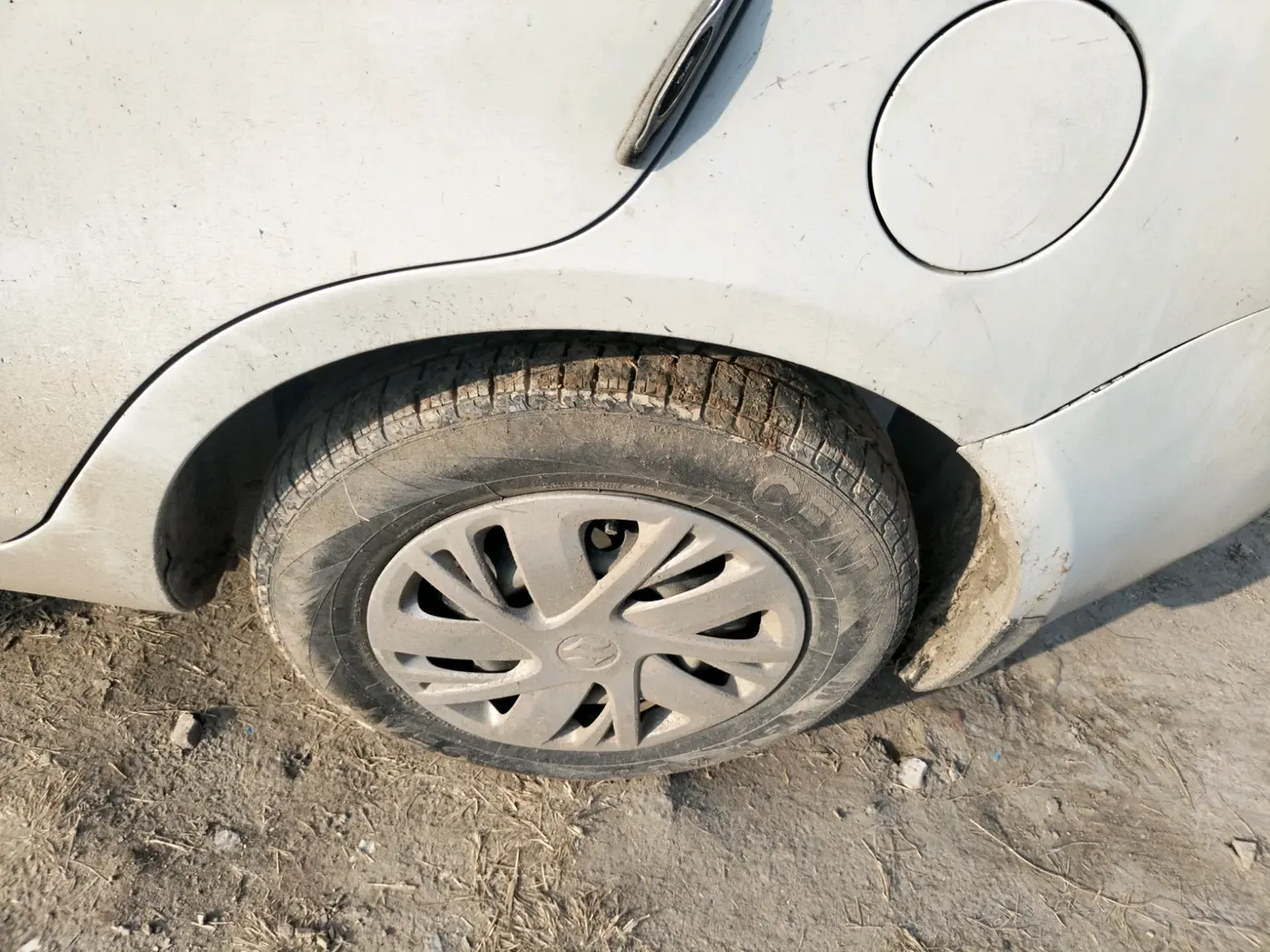 2013 Maruti Swift Dzire VXI, Petrol, Manual, 81,808 km, tyre