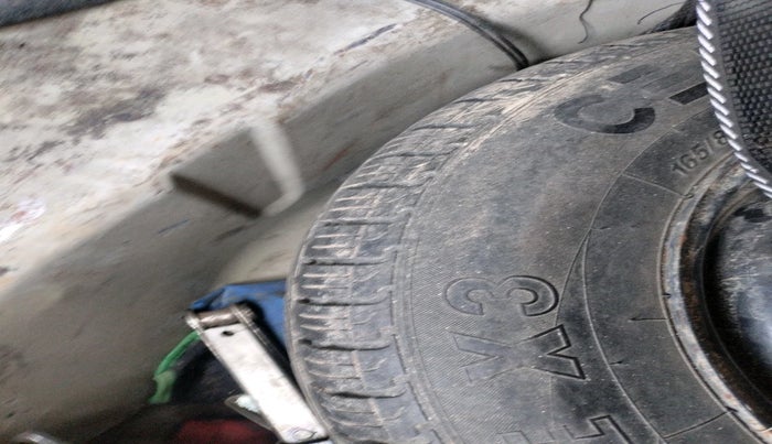 2013 Maruti Swift Dzire VXI, Petrol, Manual, 81,808 km, tyre