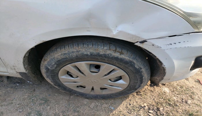 2013 Maruti Swift Dzire VXI, Petrol, Manual, 81,808 km, tyre