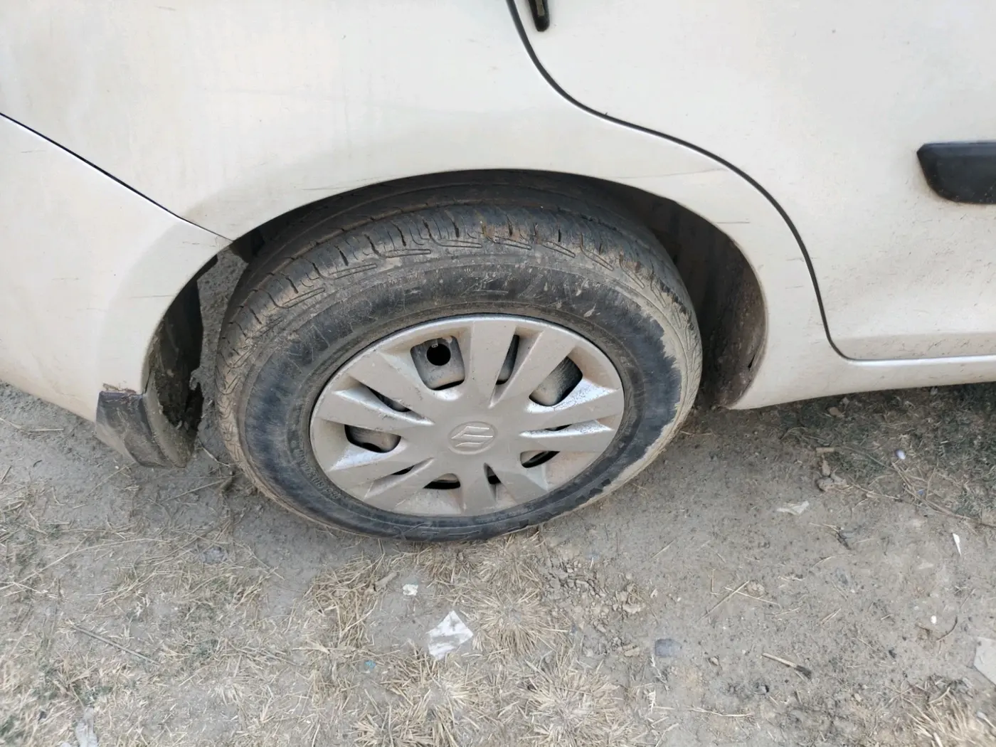 2013 Maruti Swift Dzire VXI, Petrol, Manual, 81,808 km, tyre
