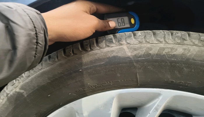 2023 Toyota RUMION S MT , Petrol, Manual, 21,868 km, tyre