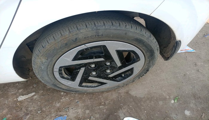 2023 Hyundai GRAND I10 NIOS SPORTZ 1.2 KAPPA VTVT, Petrol, Manual, 20,695 km, tyre