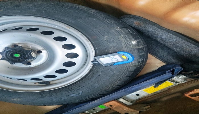 2013 Hyundai Grand i10 ERA 1.2 KAPPA VTVT, Petrol, Manual, 96,469 km, tyre