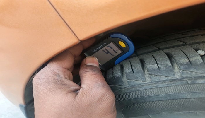 2013 Hyundai Grand i10 ERA 1.2 KAPPA VTVT, Petrol, Manual, 96,469 km, tyre