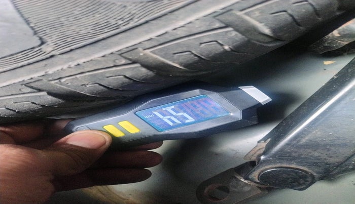 2016 Toyota Corolla Altis VL CVT PETROL, Petrol, Automatic, 90,000 km, tyre