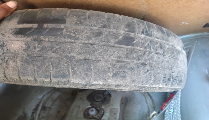 2015 Honda Amaze 1.2L I-VTEC SX, Petrol, Manual, 72,441 km, tyre