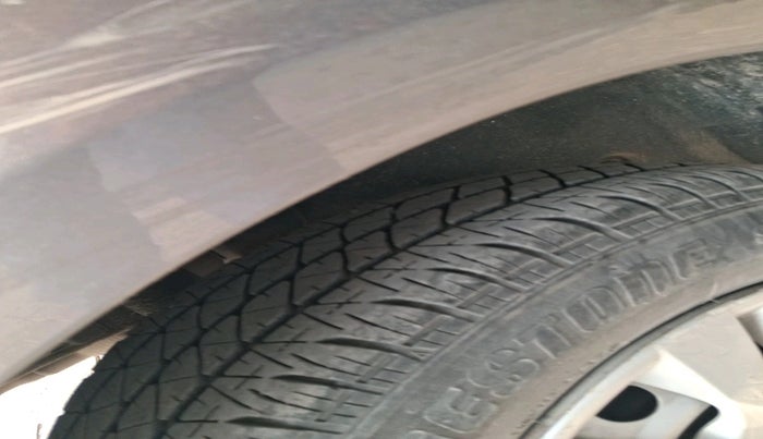 2017 Maruti Swift LXI (O), Petrol, Manual, 46,406 km, tyre