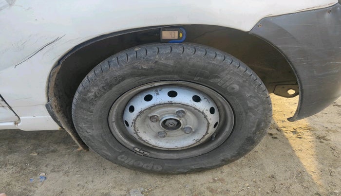 2011 Maruti Alto LXI, Petrol, Manual, 85,355 km, tyre