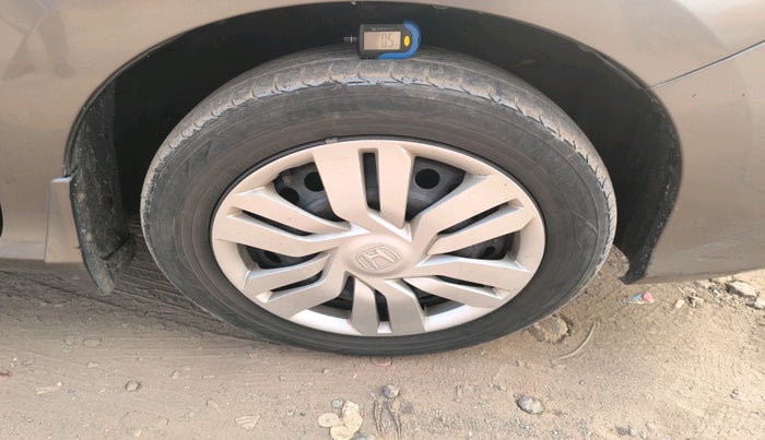 2014 Honda City 1.5L I-VTEC SV, Petrol, Manual, 90,127 km, tyre