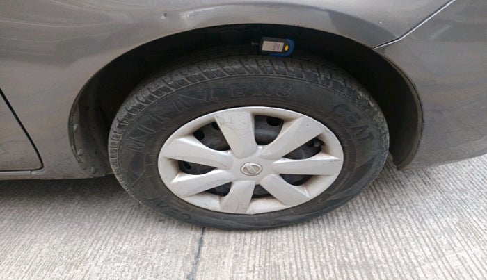 2013 Nissan Sunny XL, Petrol, Manual, 90,990 km, tyre