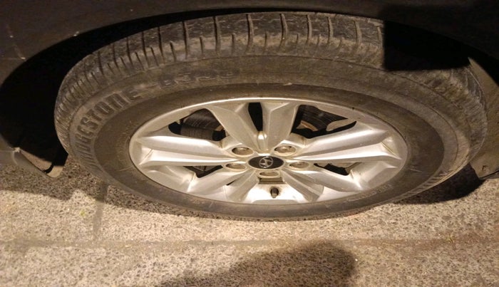 2015 Hyundai Creta SX PLUS 1.6 PETROL, Petrol, Manual, 48,332 km, tyre