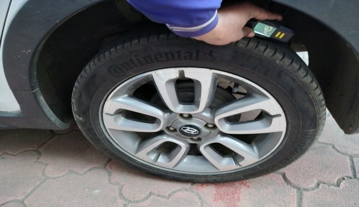 2015 Hyundai i20 Active 1.2 S, Petrol, Manual, 87,692 km, tyre