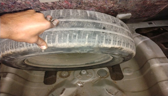 2011 Hyundai i20 MAGNA 1.2, Petrol, Manual, 1,47,415 km, tyre