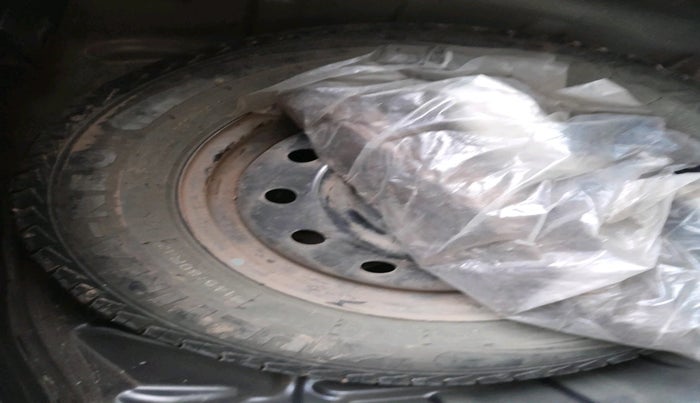 2023 Maruti Alto K10 VXI, Petrol, Manual, 40,221 km, tyre