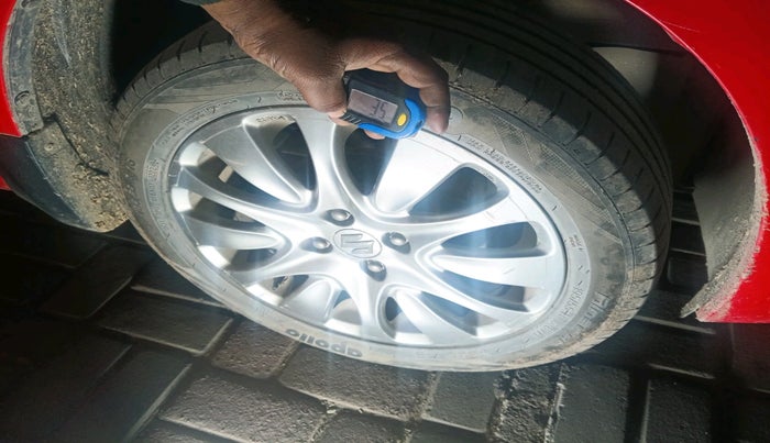 2016 Maruti Baleno ZETA PETROL 1.2, Petrol, Manual, 59,391 km, tyre