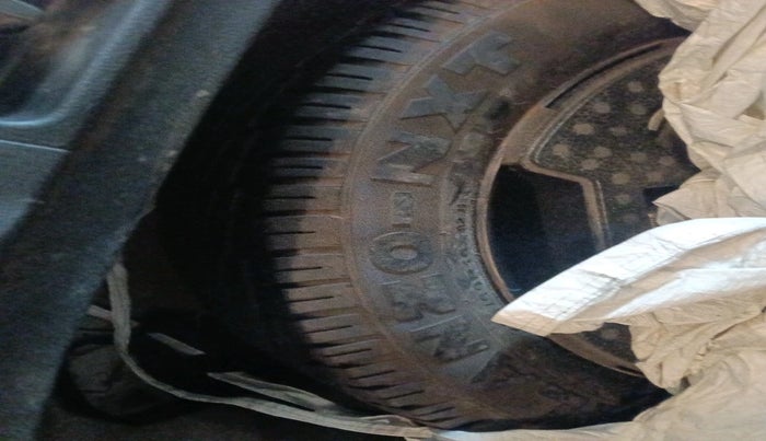 2016 Maruti S Cross ALPHA 1.3, Diesel, Manual, 85,321 km, tyre