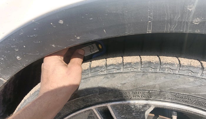 2017 Hyundai Creta SX PLUS AT 1.6 DIESEL, Diesel, Automatic, 1,44,233 km, tyre