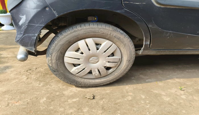 2012 Maruti Alto 800 LXI, Petrol, Manual, 28,705 km, tyre