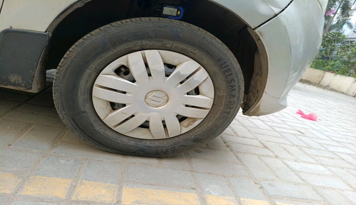 2014 Maruti Alto 800 LXI, Petrol, Manual, 67,000 km, tyre