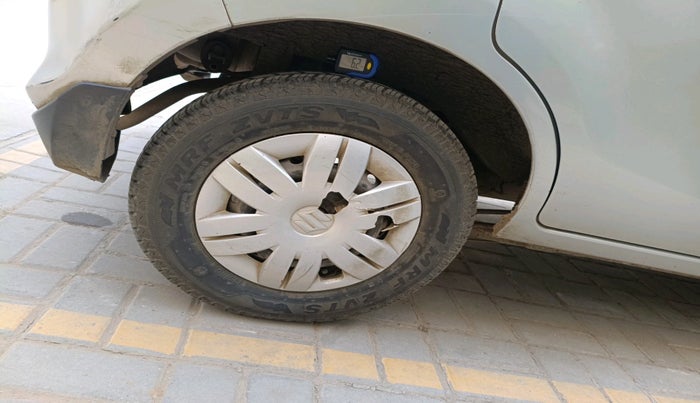 2014 Maruti Alto 800 LXI, Petrol, Manual, 67,000 km, tyre