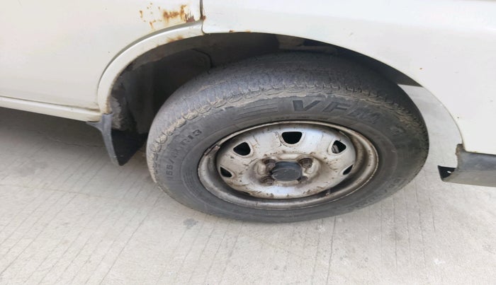 2015 Maruti Eeco 5 STR WITH A/C+HTR, Petrol, Manual, 2,59,169 km, tyre