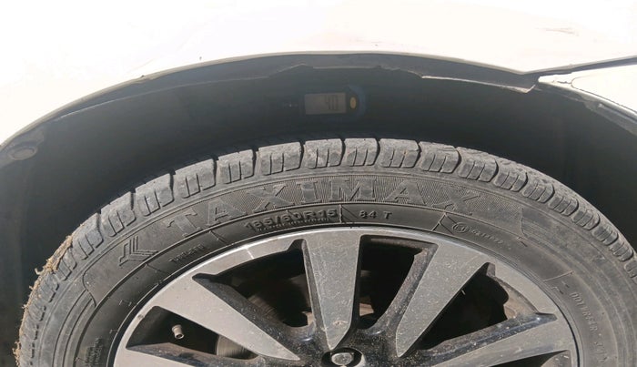 2016 Toyota Etios Liva V, Petrol, Manual, 81,418 km, tyre