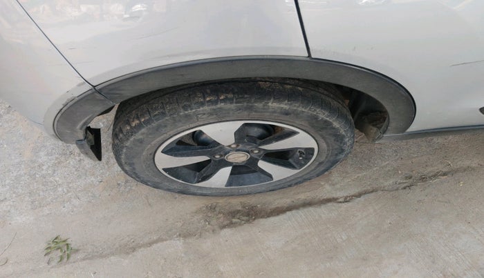 2017 Tata NEXON XZ PLUS DIESEL, Diesel, Manual, 1,53,422 km, tyre