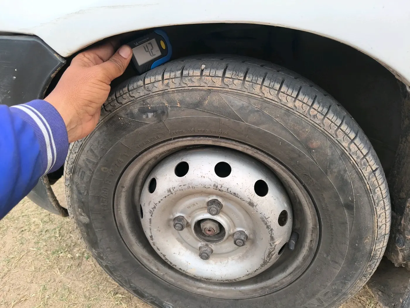 2011 Maruti Alto STD, Petrol, Manual, 1,80,600 km, tyre