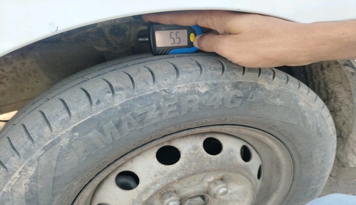 2015 Hyundai Eon D-LITE+, Petrol, Manual, 84,569 km, tyre