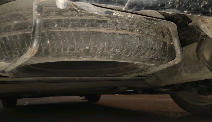 2014 Maruti Ertiga VXI CNG, CNG, Manual, 89,935 km, tyre