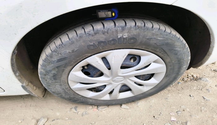 2023 Maruti Swift VXI, Petrol, Manual, 67,828 km, tyre