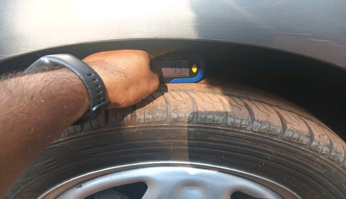 2012 Chevrolet Beat LS DIESEL, Diesel, Manual, 1,26,343 km, tyre