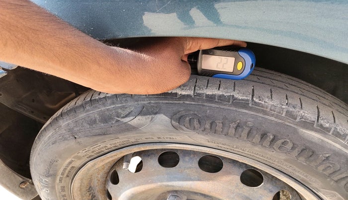 2016 Nissan Micra Active XV SAFETY PACK, Petrol, Manual, 1,02,560 km, tyre