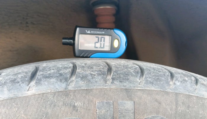 2014 Maruti Ritz VDI, Diesel, Manual, 1,02,891 km, tyre