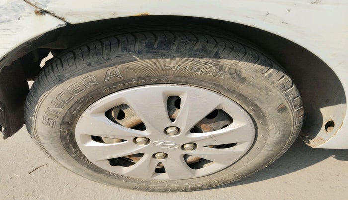 2012 Hyundai i10 MAGNA 1.1, Petrol, Manual, 89,028 km, tyre