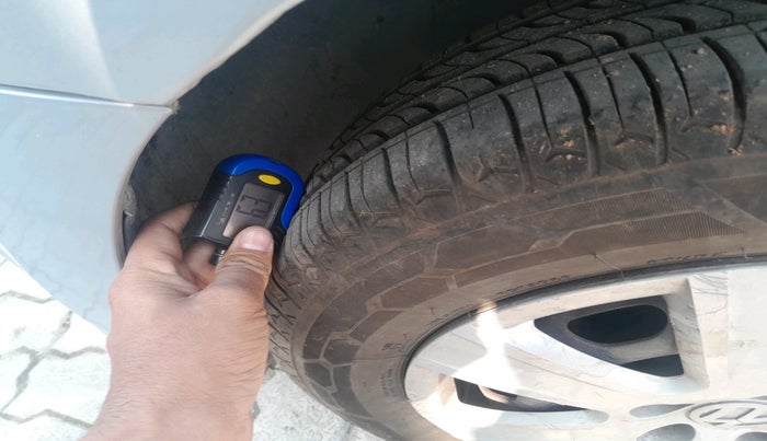 2018 Volkswagen Polo TRENDLINE 1.2L PETROL, Petrol, Manual, 1,12,866 km, tyre