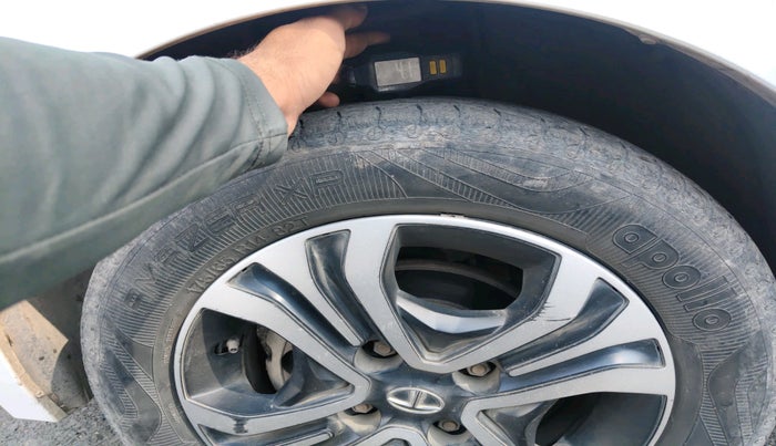 2021 Tata Tiago XZ PETROL, Petrol, Manual, 46,278 km, tyre