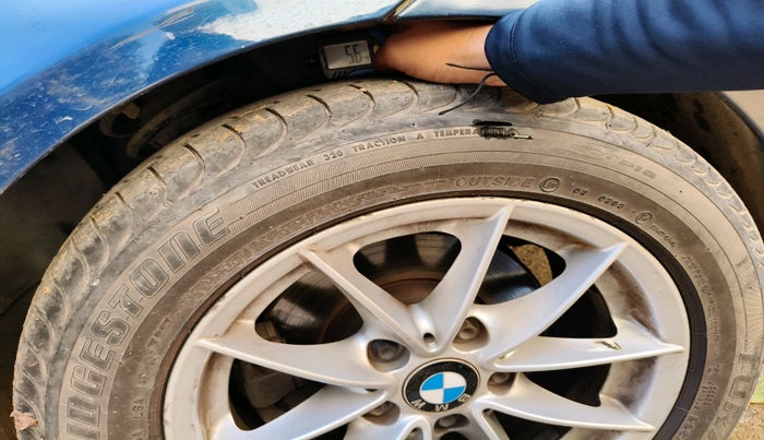 2011 BMW 3 Series 320i, Petrol, Automatic, 57,260 km, tyre