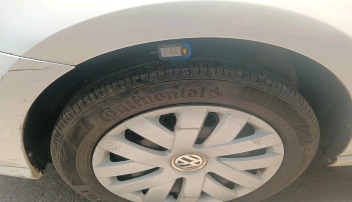 2016 Volkswagen Ameo COMFORTLINE 1.2L, Petrol, Manual, 63,390 km, tyre