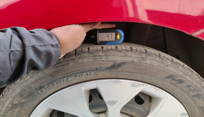 2014 Hyundai Xcent S 1.2, Petrol, Manual, 54,288 km, tyre